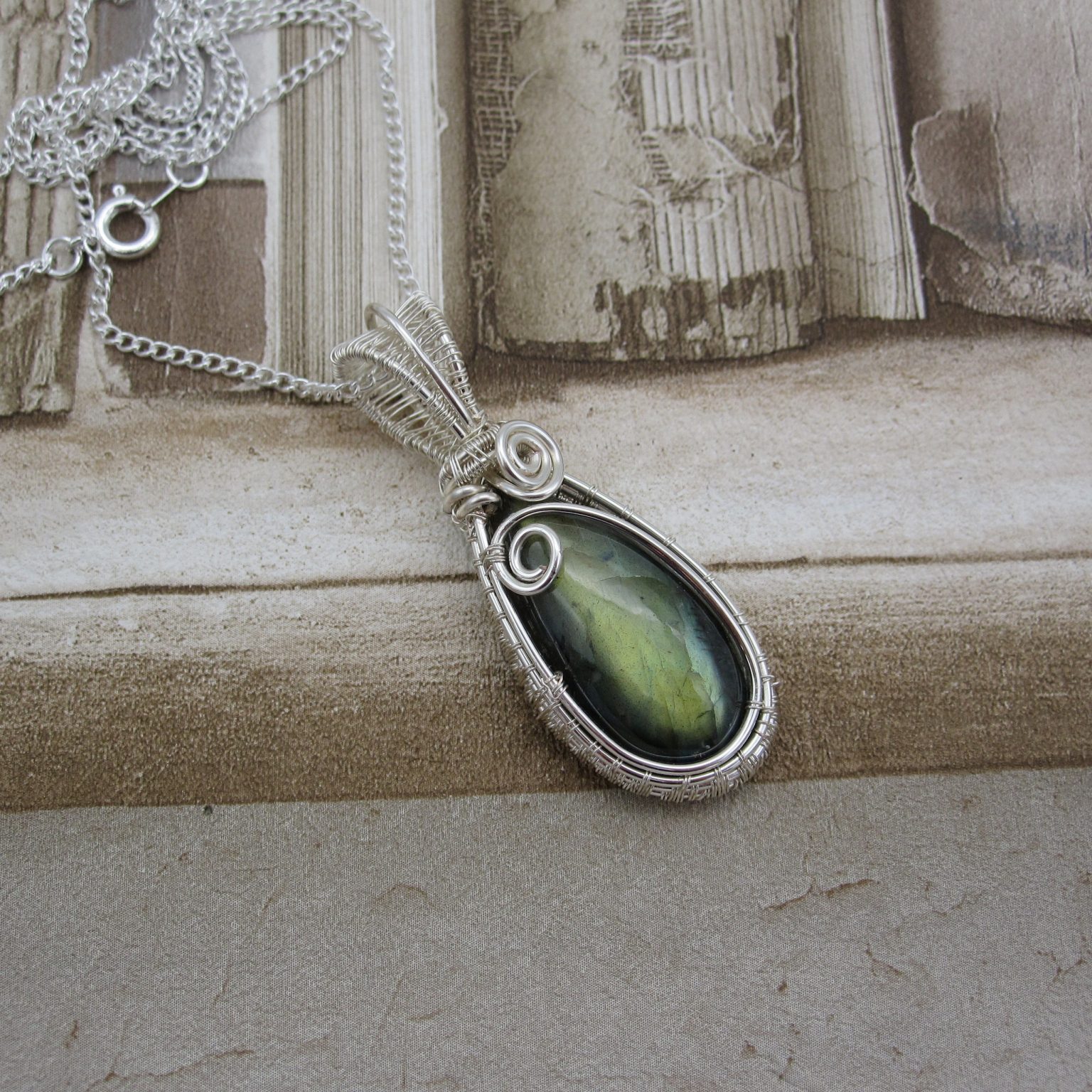 Silver plated wire-wrapped labradorite pendant